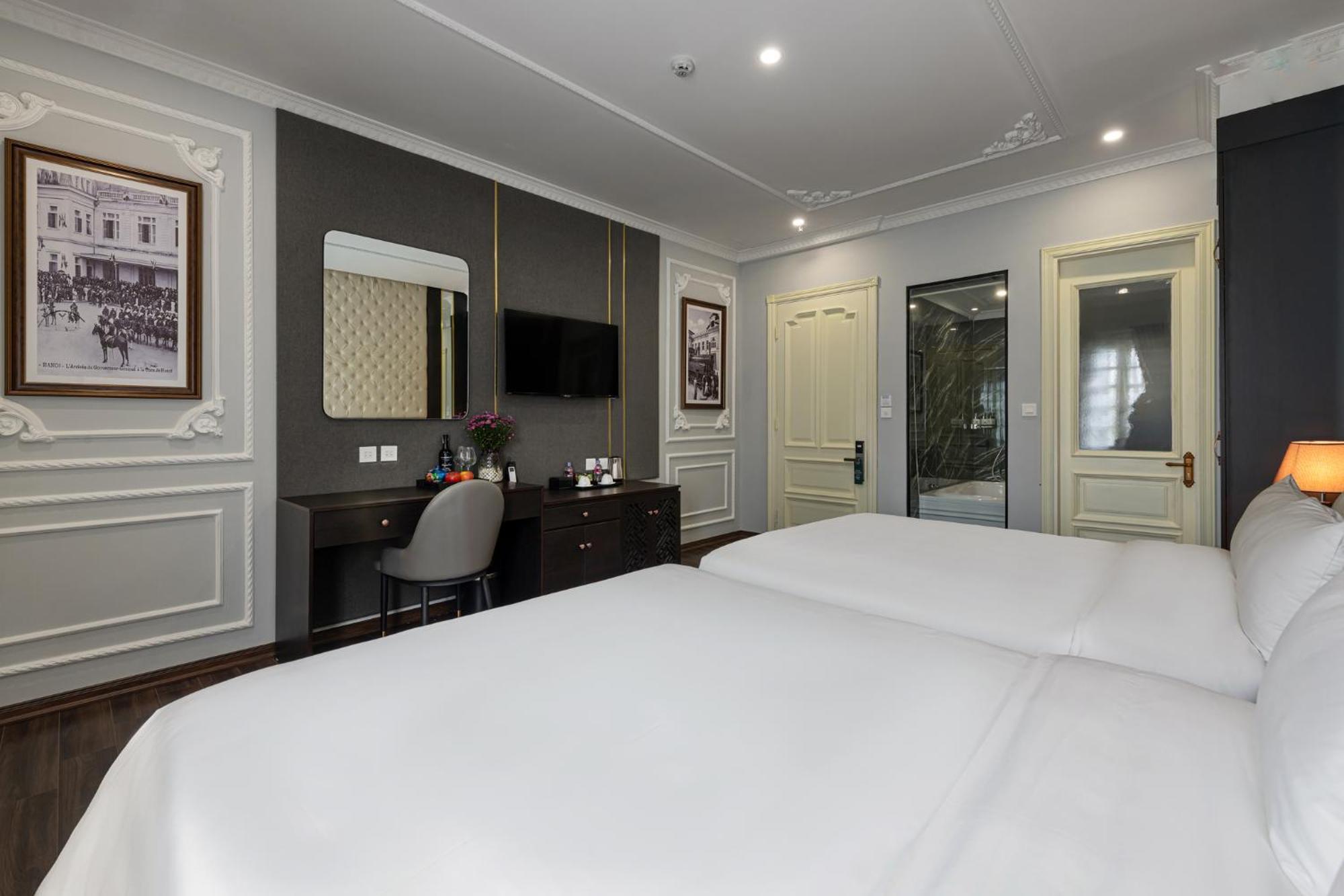 Avani Central Hanoi Hotel Exterior photo